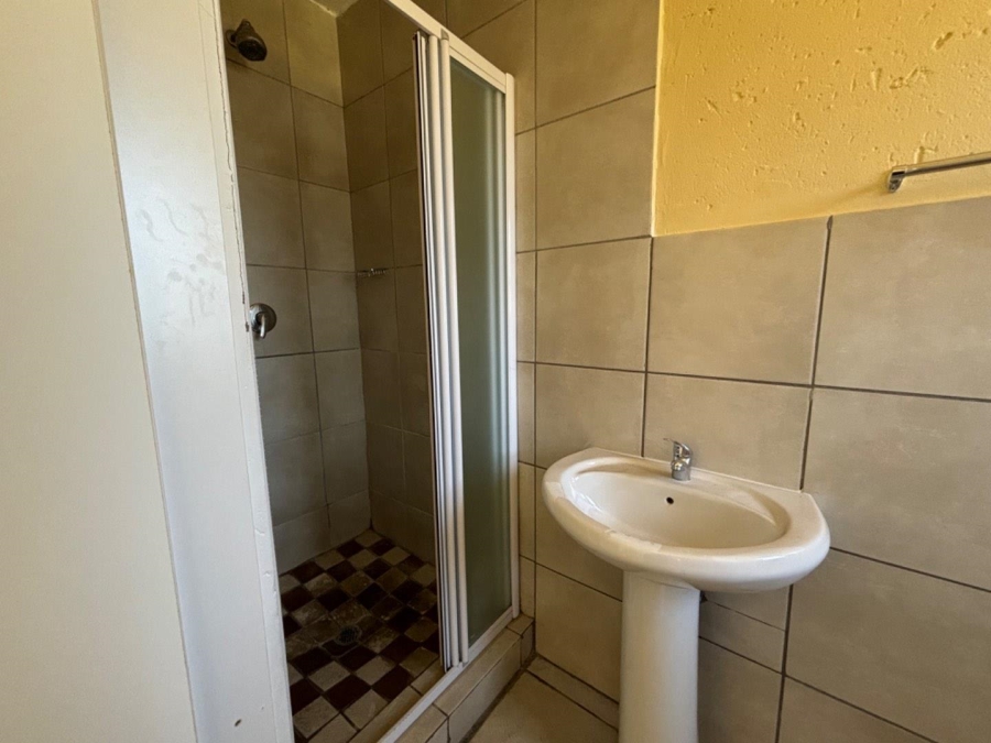 2 Bedroom Property for Sale in Princess A H Gauteng