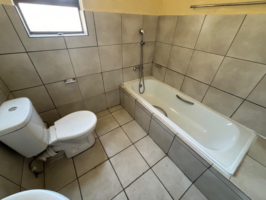 2 Bedroom Property for Sale in Princess A H Gauteng