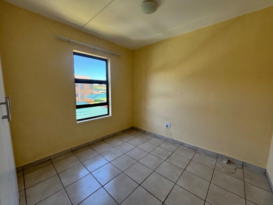 2 Bedroom Property for Sale in Princess A H Gauteng