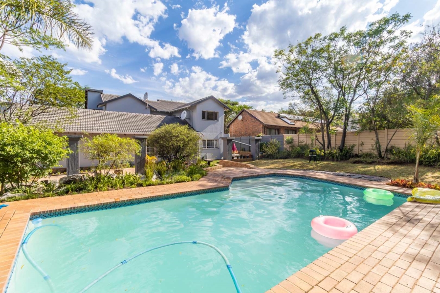 5 Bedroom Property for Sale in Jukskei Park Gauteng