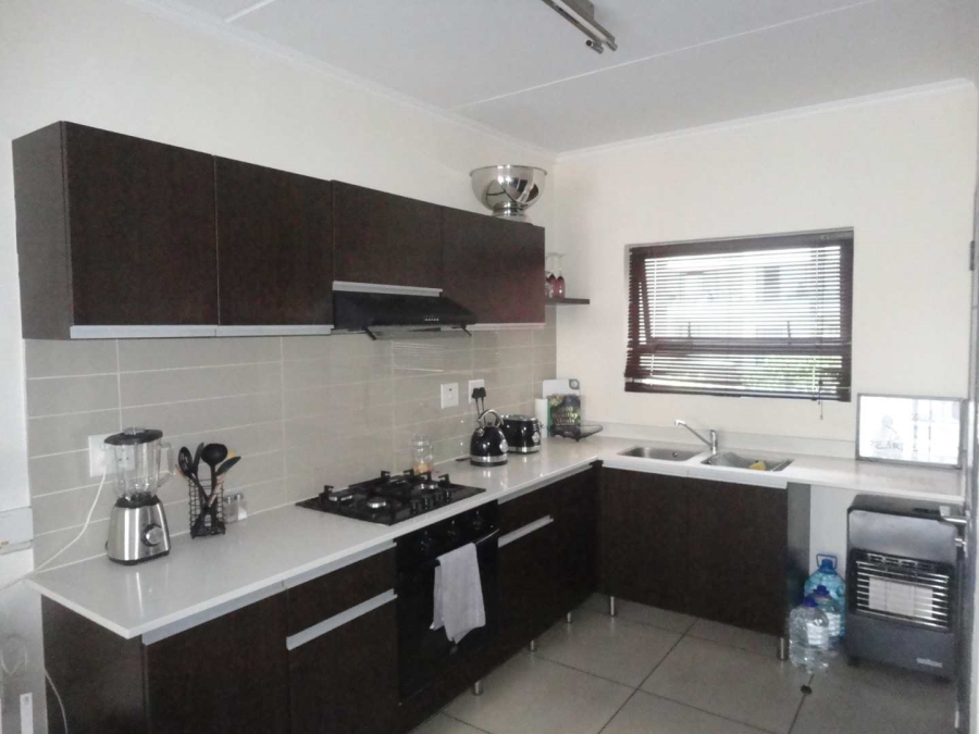 2 Bedroom Property for Sale in Beverley Gauteng