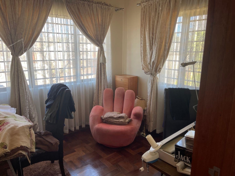 5 Bedroom Property for Sale in South Kensington Gauteng