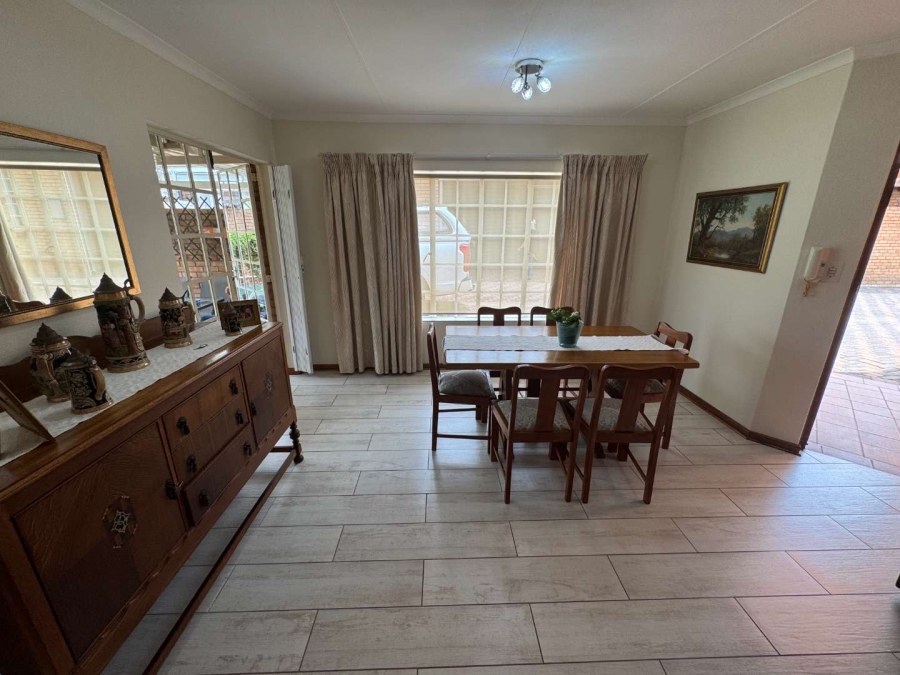 3 Bedroom Property for Sale in New Redruth Gauteng