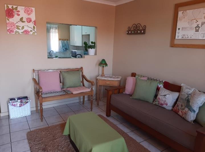 2 Bedroom Property for Sale in Faerie Glen Gauteng