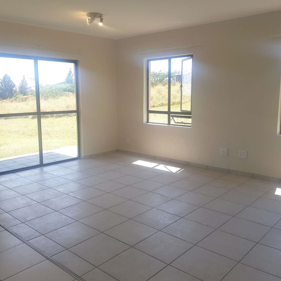 To Let 2 Bedroom Property for Rent in Jackal Creek Golf Estate Gauteng