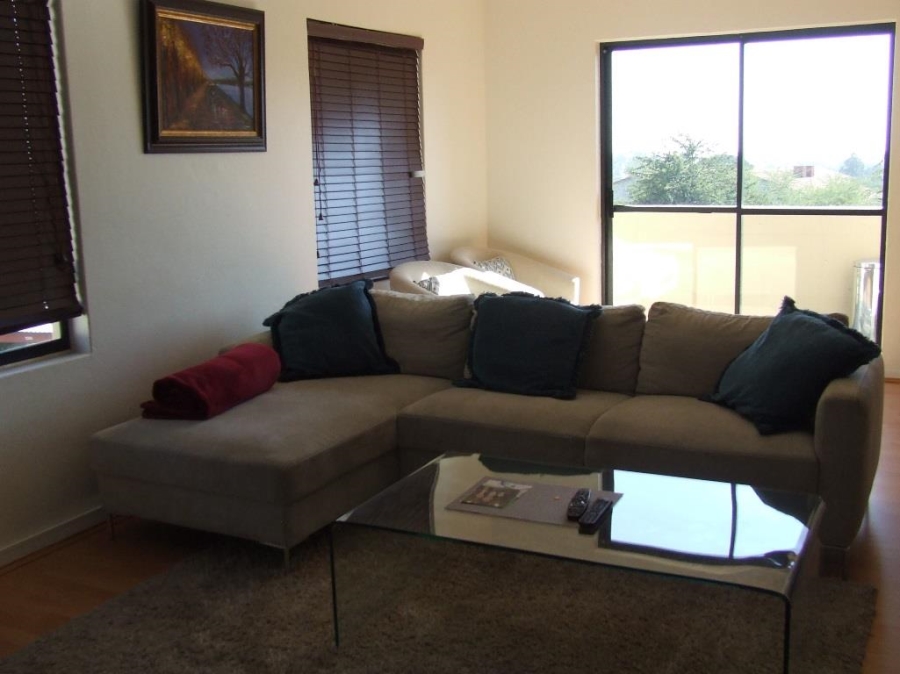 To Let 2 Bedroom Property for Rent in Jackal Creek Golf Estate Gauteng