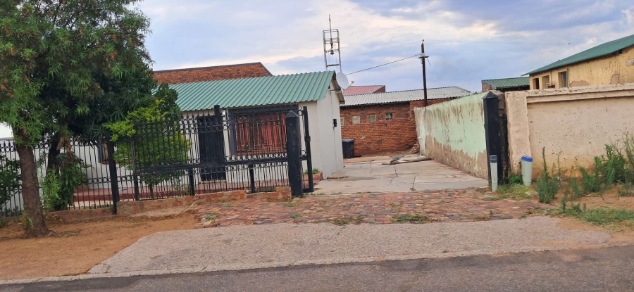 2 Bedroom Property for Sale in Soshanguve F Gauteng