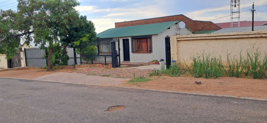 2 Bedroom Property for Sale in Soshanguve F Gauteng