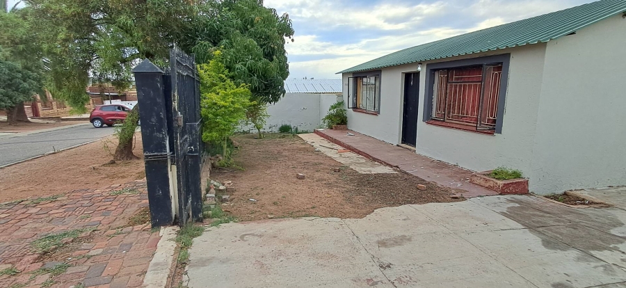 2 Bedroom Property for Sale in Soshanguve F Gauteng