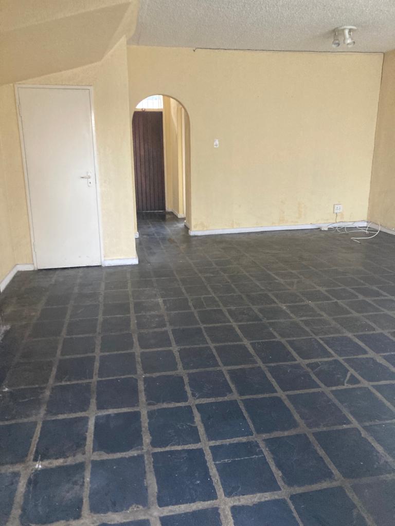 To Let 2 Bedroom Property for Rent in Robin Hills Gauteng