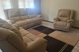 5 Bedroom Property for Sale in Brackendowns Gauteng