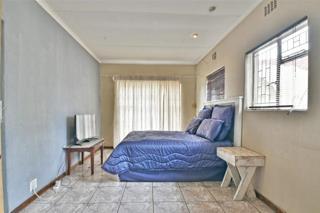 5 Bedroom Property for Sale in Brackendowns Gauteng