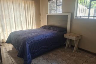 5 Bedroom Property for Sale in Brackendowns Gauteng