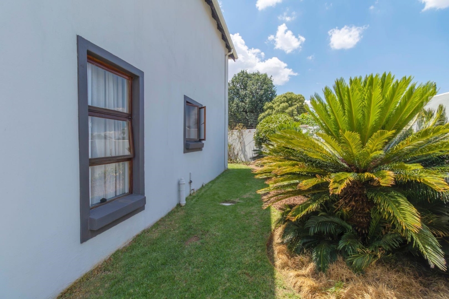 3 Bedroom Property for Sale in Radiokop Gauteng