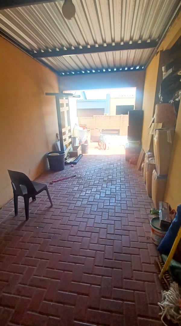 3 Bedroom Property for Sale in Chantelle Gauteng