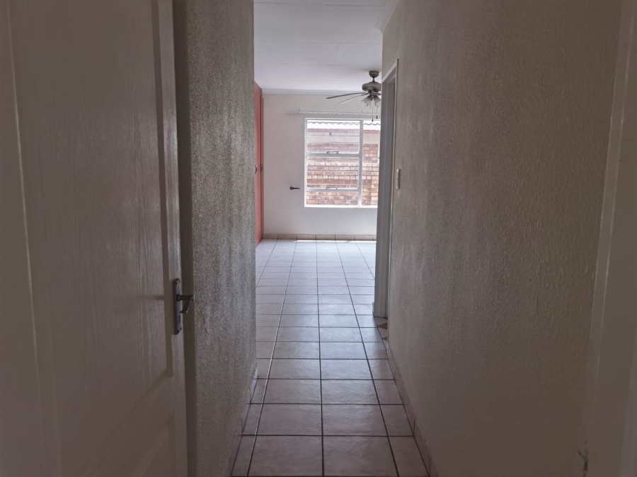 3 Bedroom Property for Sale in Glen Marais Gauteng