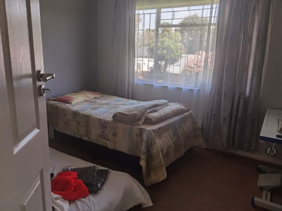 4 Bedroom Property for Sale in Birchleigh North Gauteng