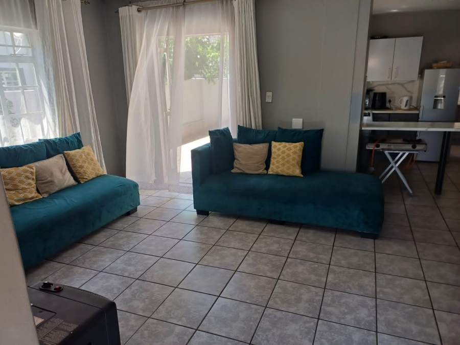 2 Bedroom Property for Sale in Sherwood Gardens Gauteng