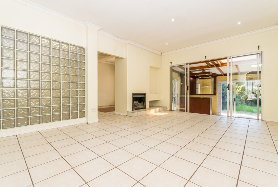 4 Bedroom Property for Sale in Kelland Gauteng