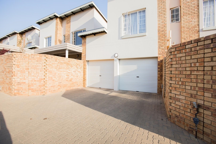 3 Bedroom Property for Sale in Tijger Valley Gauteng