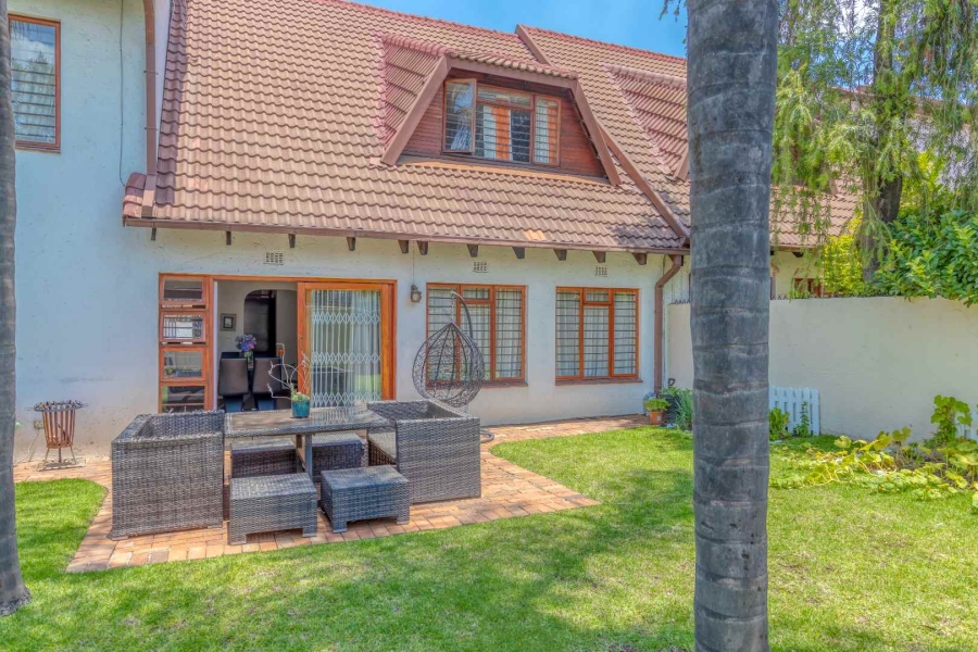 3 Bedroom Property for Sale in Magaliessig Gauteng