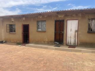 10 Bedroom Property for Sale in Siluma View Gauteng