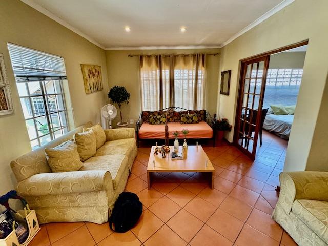 To Let 1 Bedroom Property for Rent in Morningside Ext 40 Gauteng