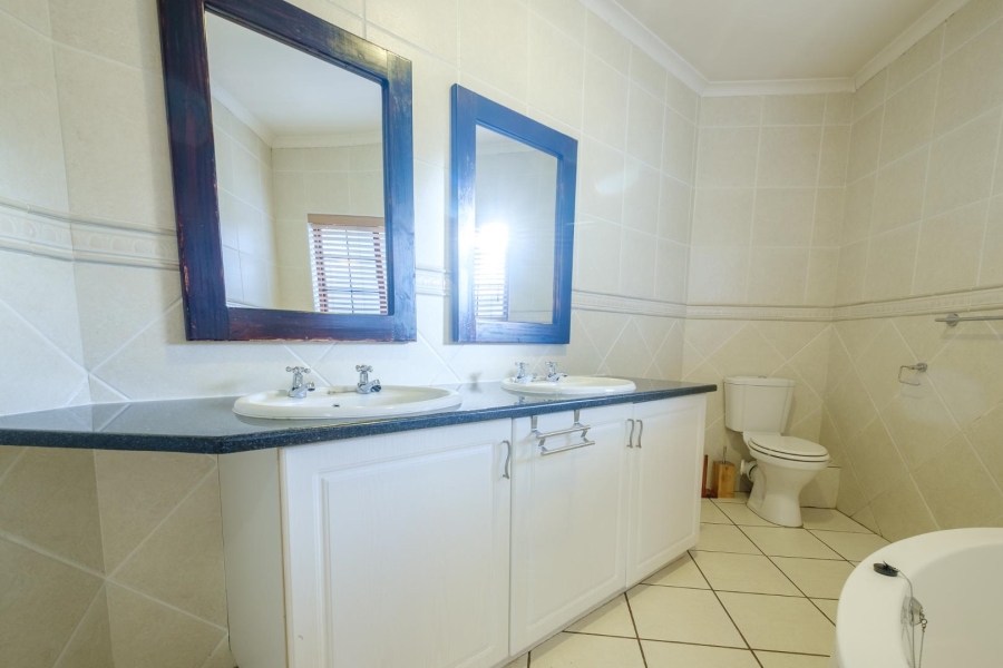 3 Bedroom Property for Sale in Moreleta Park Gauteng