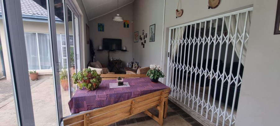 To Let 4 Bedroom Property for Rent in Atlasville Gauteng