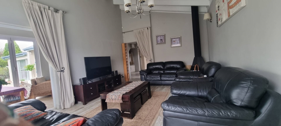 To Let 4 Bedroom Property for Rent in Atlasville Gauteng