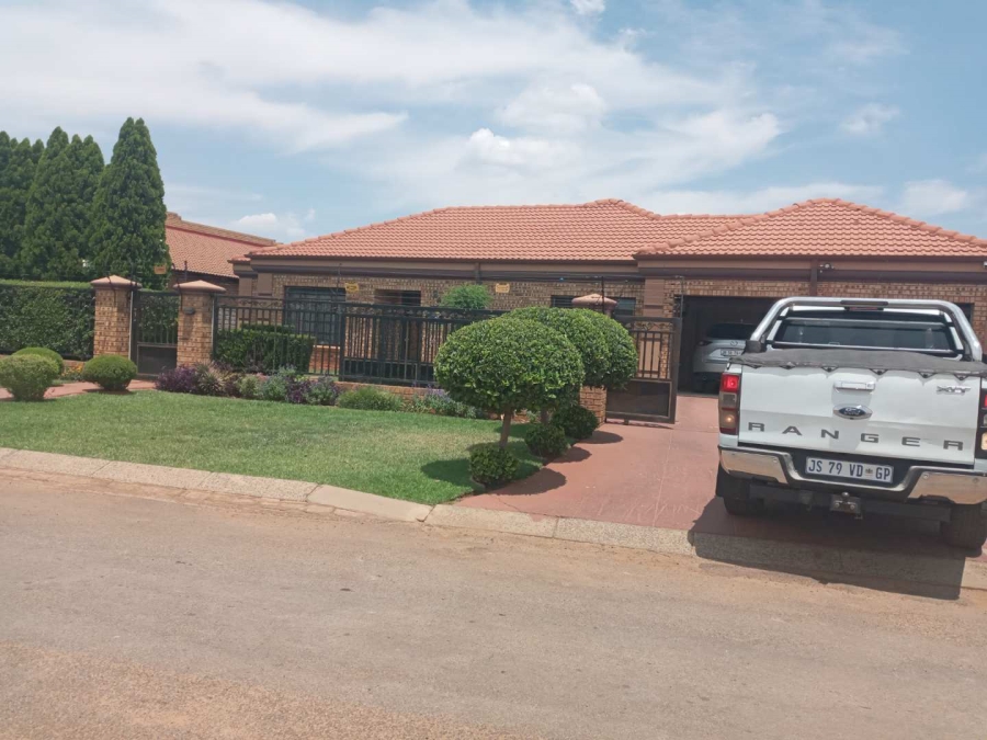 To Let 4 Bedroom Property for Rent in Meyerton Park Gauteng