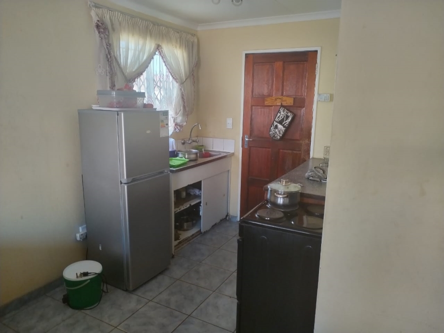 2 Bedroom Property for Sale in Crystal Park Gauteng