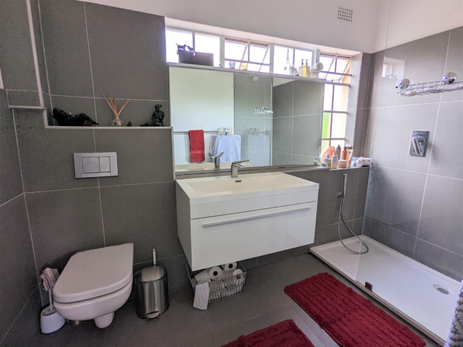 To Let 1 Bedroom Property for Rent in Bryanston Gauteng