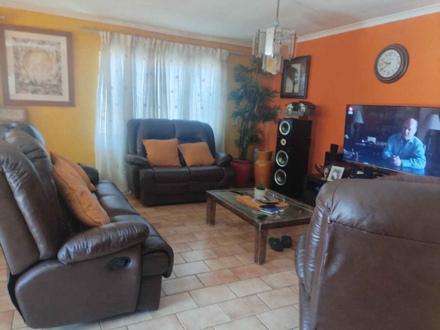 To Let 3 Bedroom Property for Rent in Mamelodi Buffer Zone Gauteng