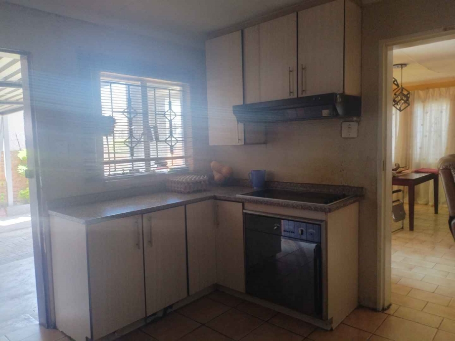 To Let 3 Bedroom Property for Rent in Mamelodi Buffer Zone Gauteng