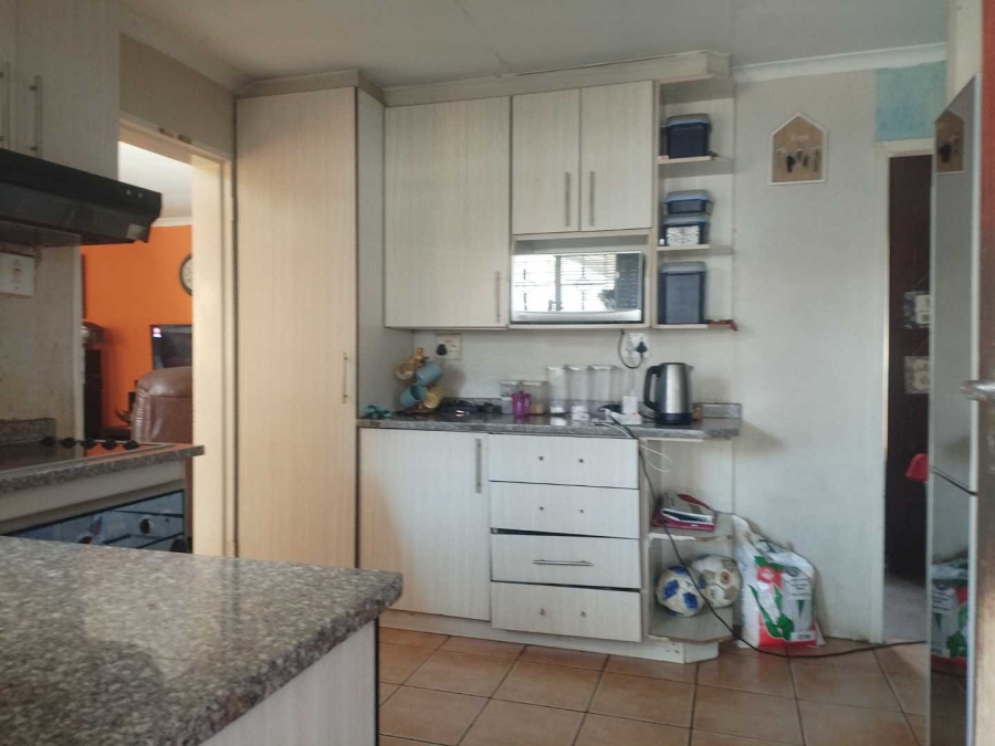 To Let 3 Bedroom Property for Rent in Mamelodi Buffer Zone Gauteng