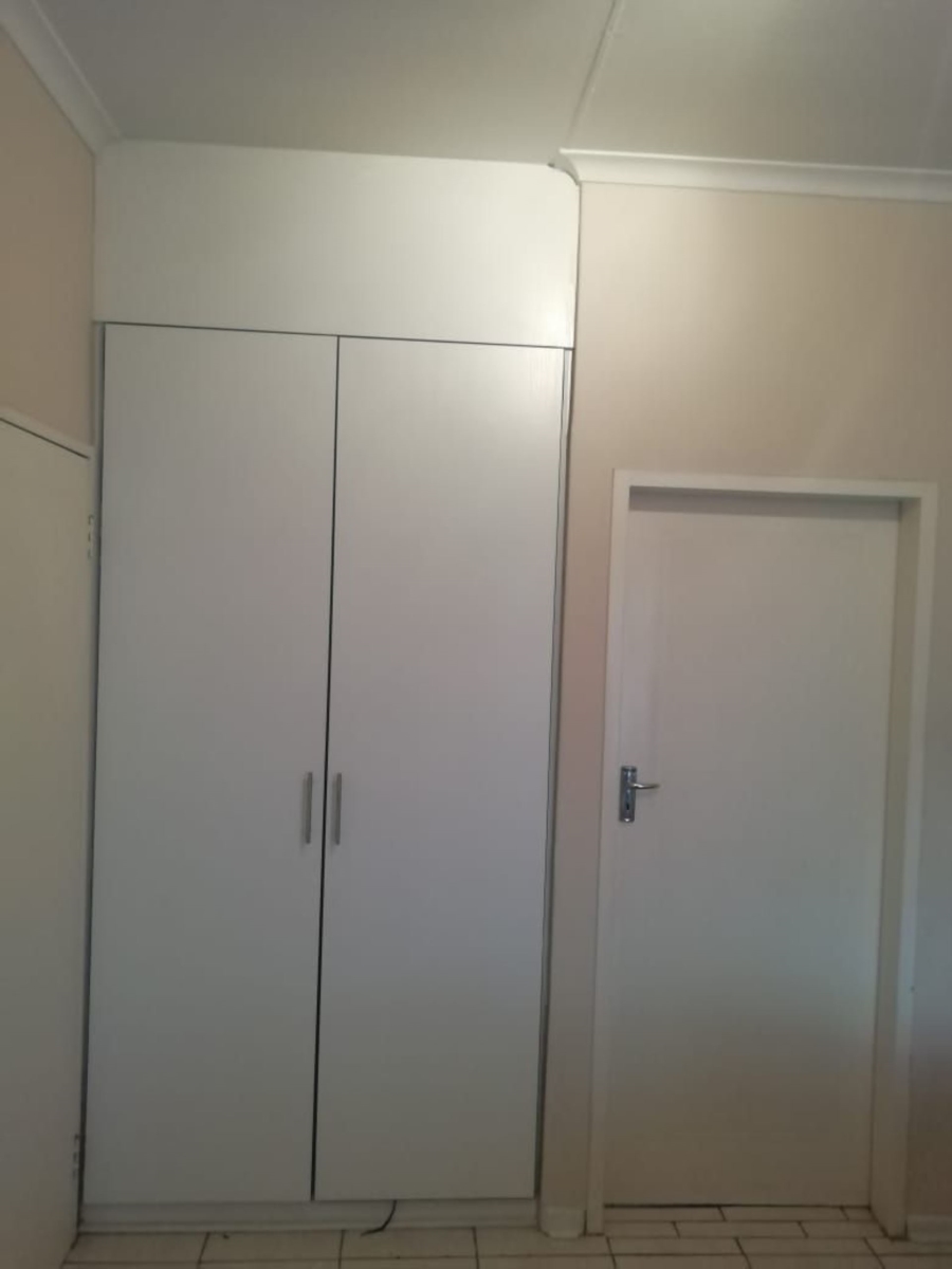 To Let 1 Bedroom Property for Rent in Norkem Park Gauteng