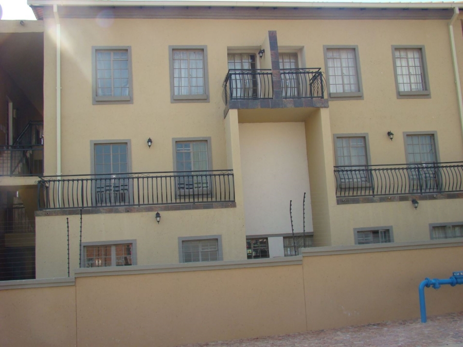 To Let 1 Bedroom Property for Rent in Norkem Park Gauteng