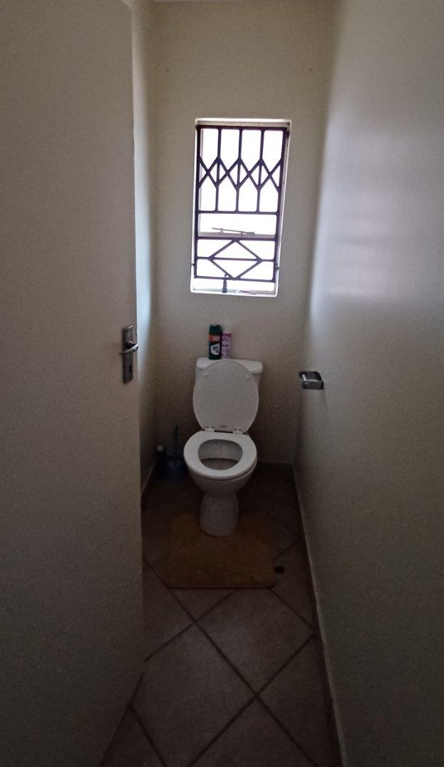 2 Bedroom Property for Sale in Kirkney Gauteng