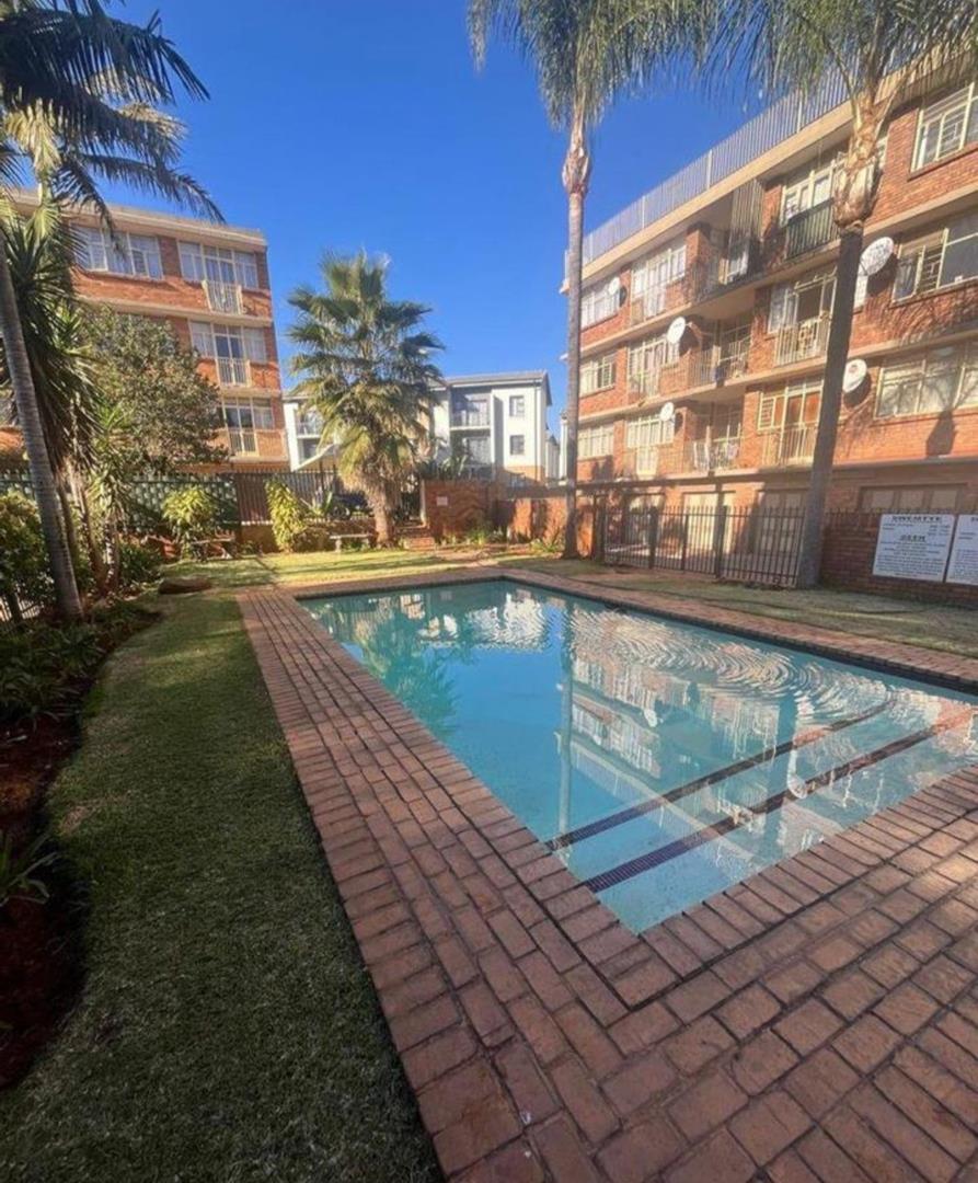 To Let 1 Bedroom Property for Rent in Sinoville Gauteng