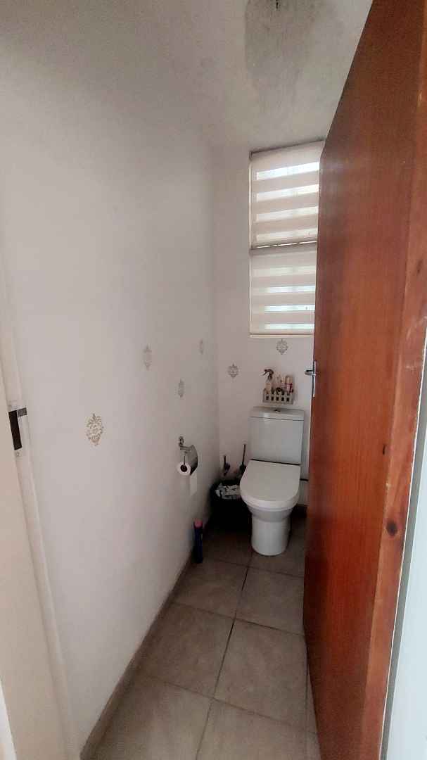 To Let 1 Bedroom Property for Rent in Sinoville Gauteng