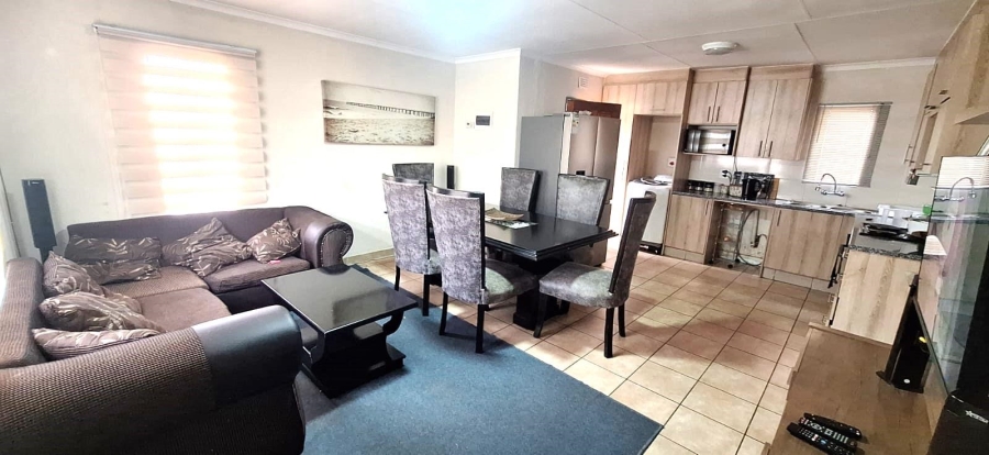 3 Bedroom Property for Sale in Albertsdal Gauteng