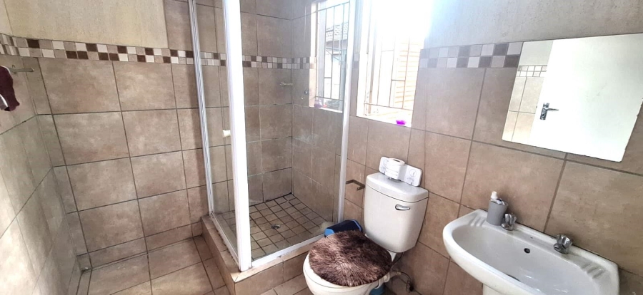 3 Bedroom Property for Sale in Albertsdal Gauteng