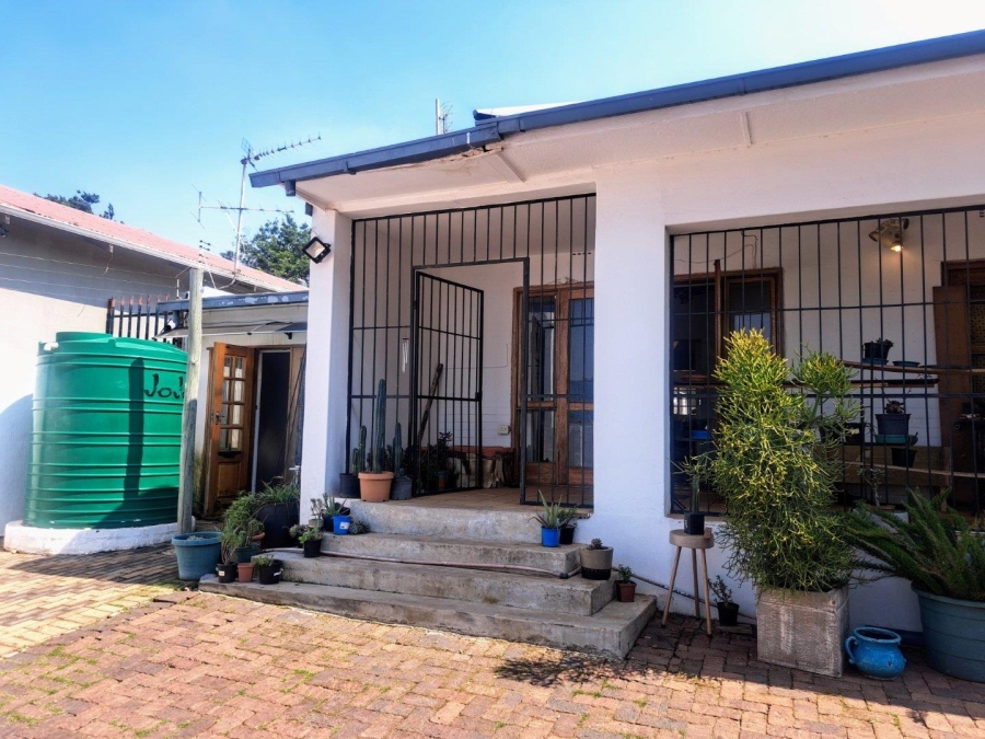 6 Bedroom Property for Sale in Brixton Gauteng