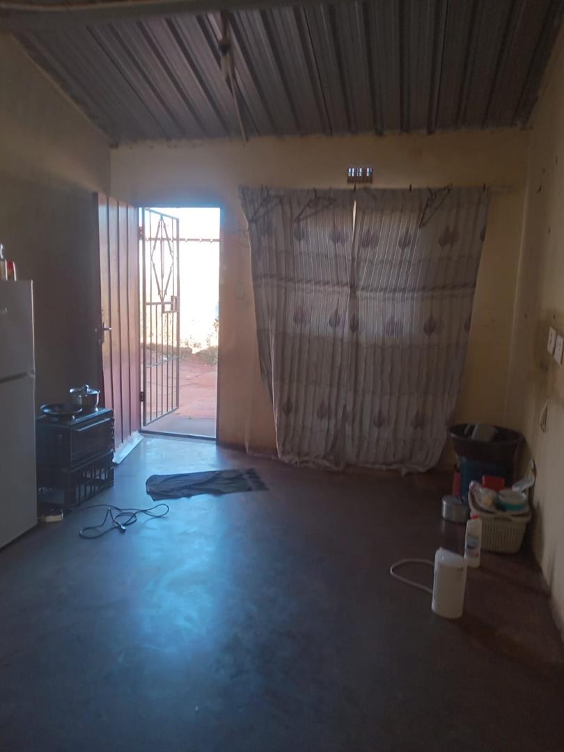 1 Bedroom Property for Sale in Lehae Gauteng