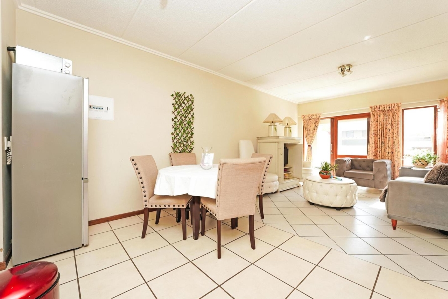 1 Bedroom Property for Sale in Beverley Gauteng