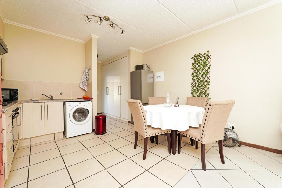 1 Bedroom Property for Sale in Beverley Gauteng