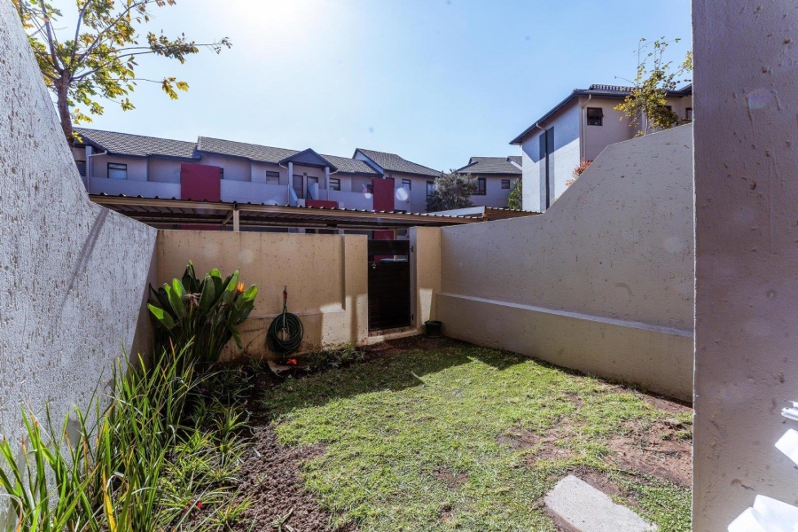 1 Bedroom Property for Sale in Beverley Gauteng