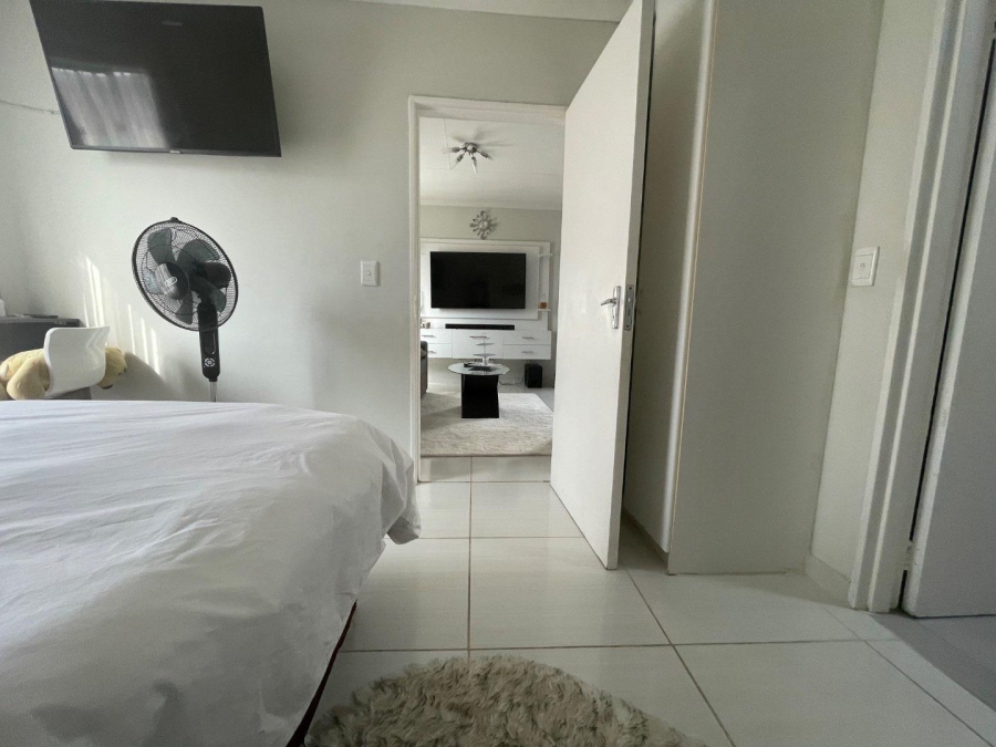 1 Bedroom Property for Sale in Esther Park Gauteng