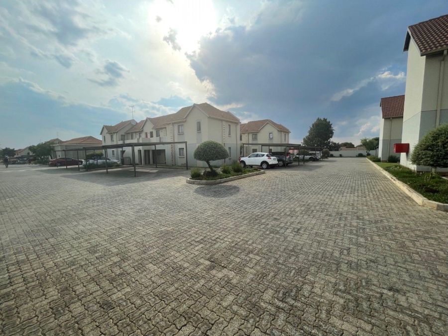 1 Bedroom Property for Sale in Esther Park Gauteng